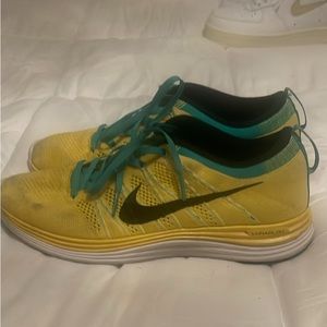 Nike Flyknit One - Woman’s 9